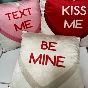 Set of 3 Valentine’s Day pillows. No tag, never used. All 3 included.